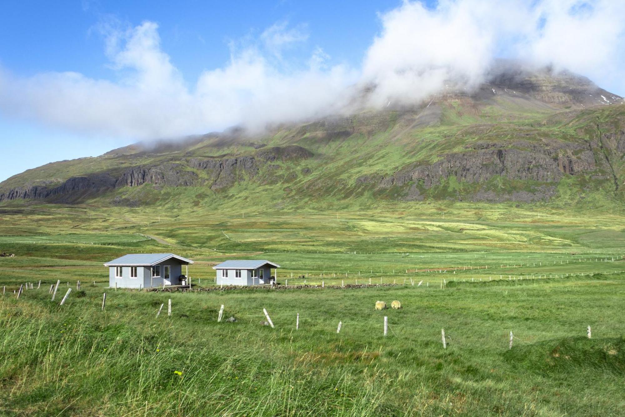 Urdartindur Guesthouse And Cottages Norðurfjörður Kültér fotó