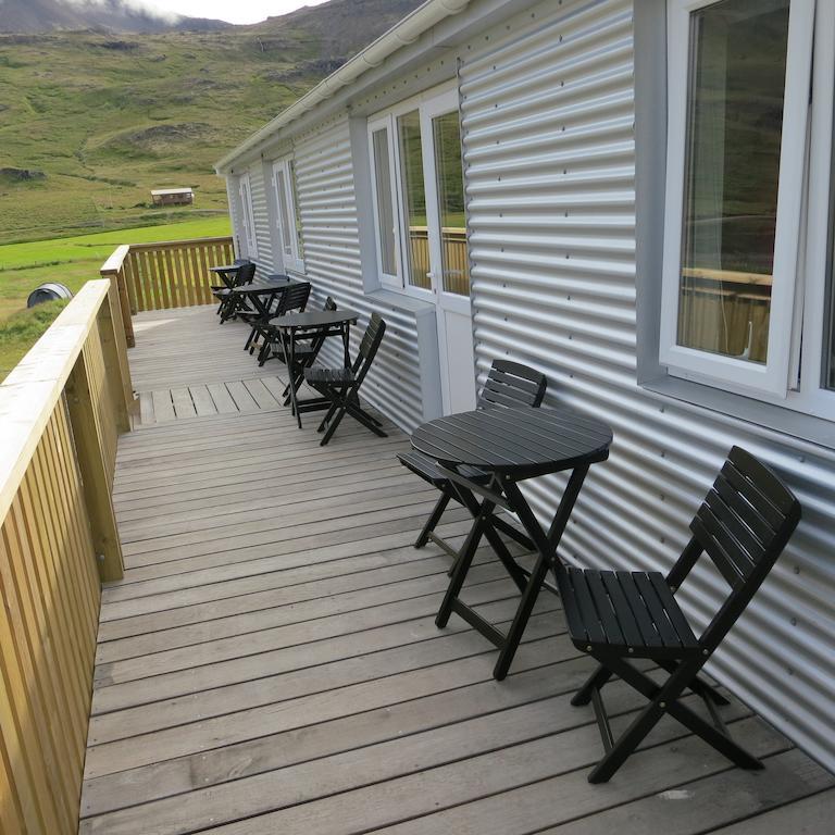 Urdartindur Guesthouse And Cottages Northurfjorthur Kültér fotó