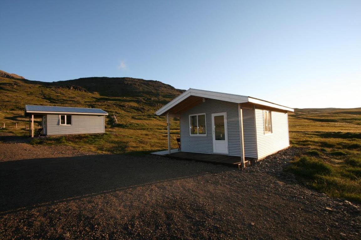 Urdartindur Guesthouse And Cottages Northurfjorthur Kültér fotó