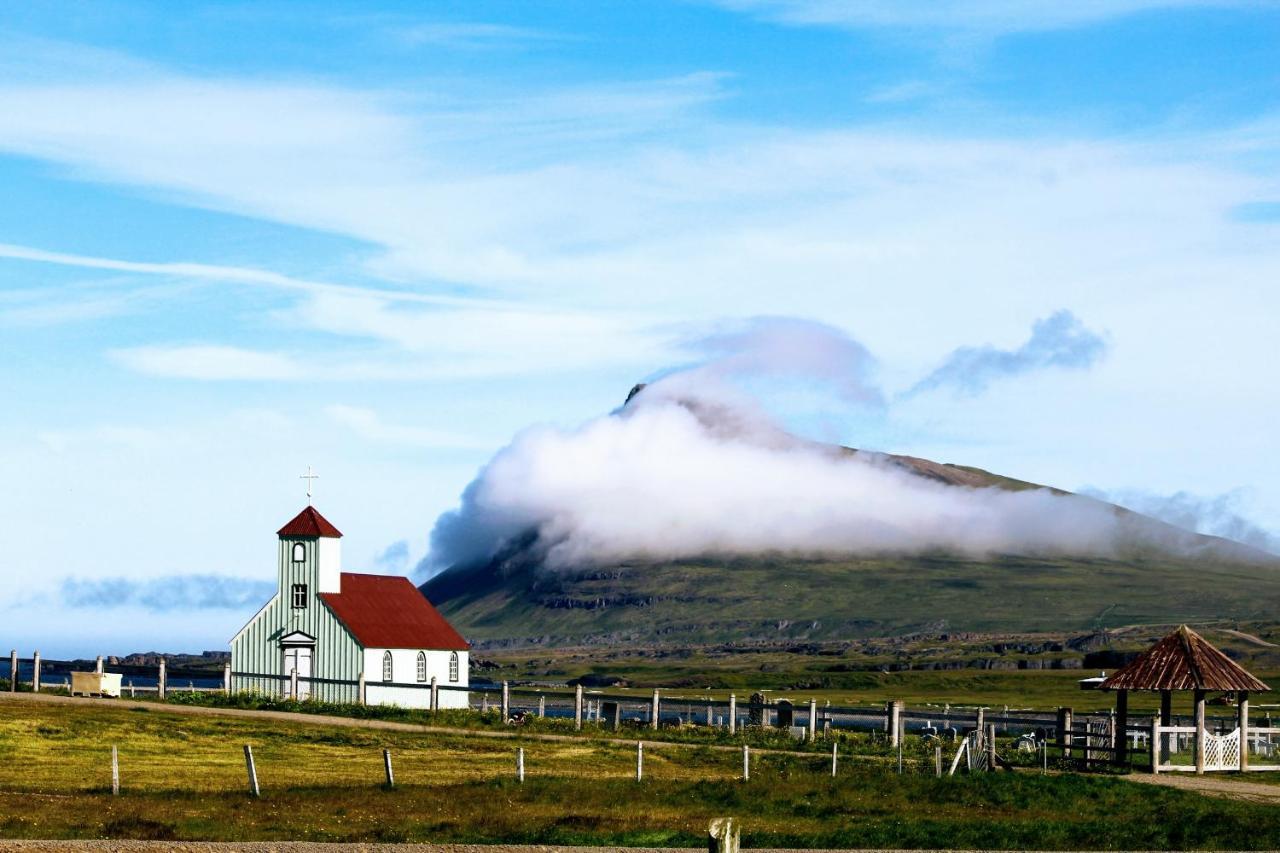 Urdartindur Guesthouse And Cottages Northurfjorthur Kültér fotó